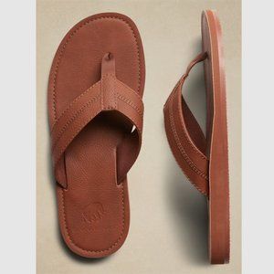 Banana Republic Sandals \u0026 Flip-Flops 